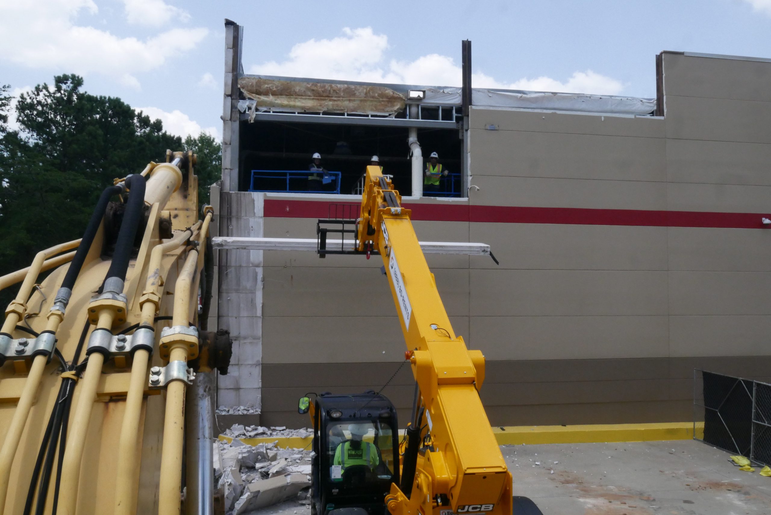 How Demolition Contractors Handle Asbestos and Hazardous Materials